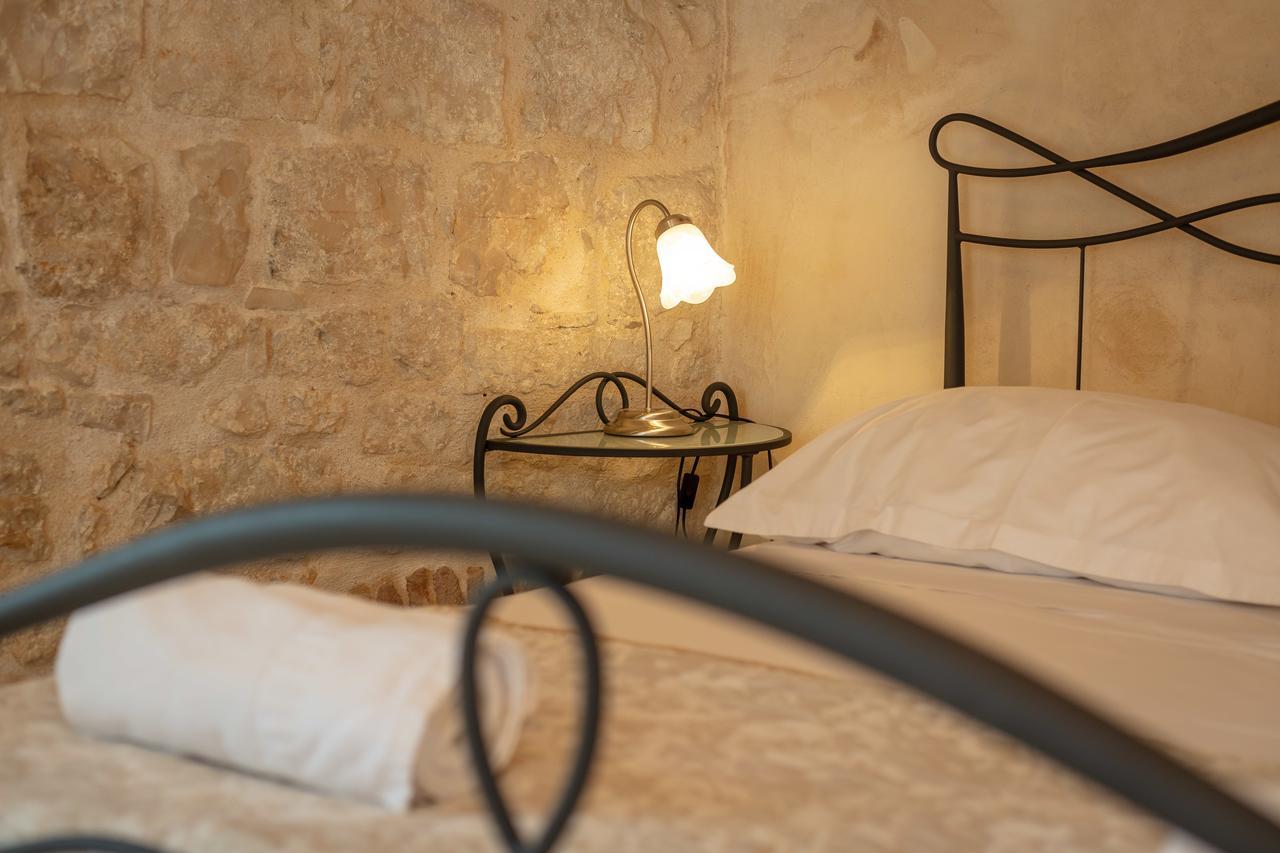 Villa Mama - Traditional Apartments In Omis, Free Parking 외부 사진